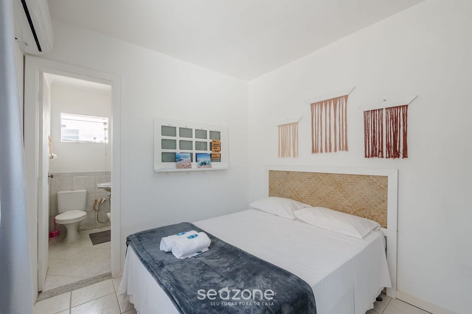 Basic Villa | 4 bedrooms, free WiFi