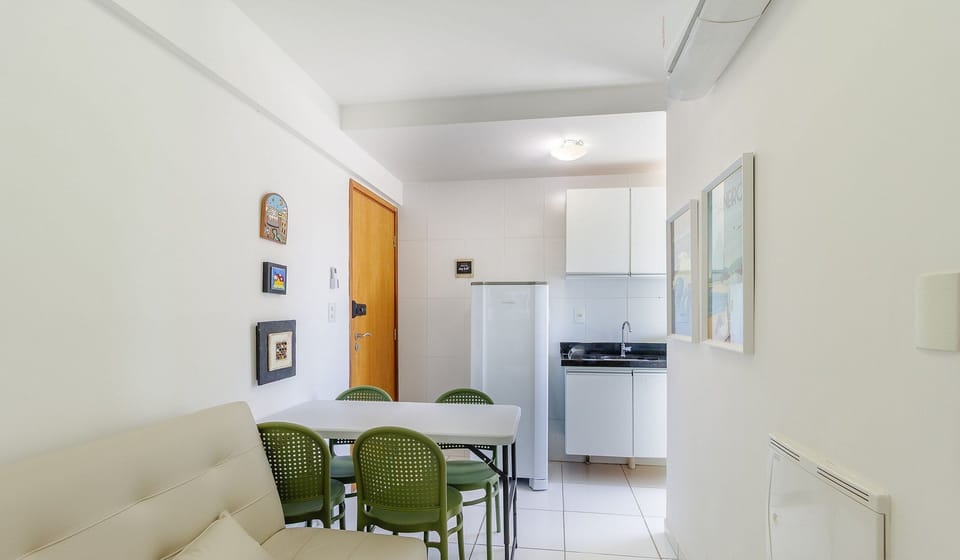 Basic Apartment | Interior