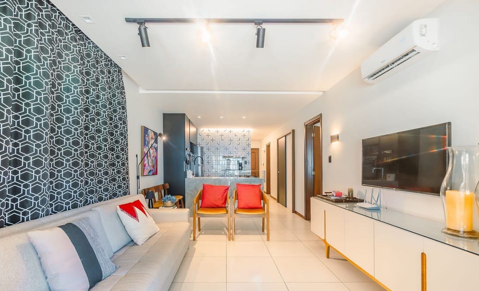 Basic Apartment | Living area | TV