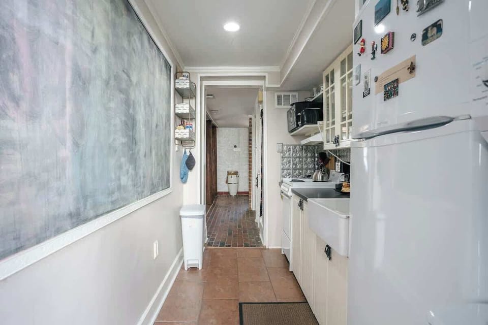 Whether you're cooking a feast or reheating leftovers, you'll feel right at home!