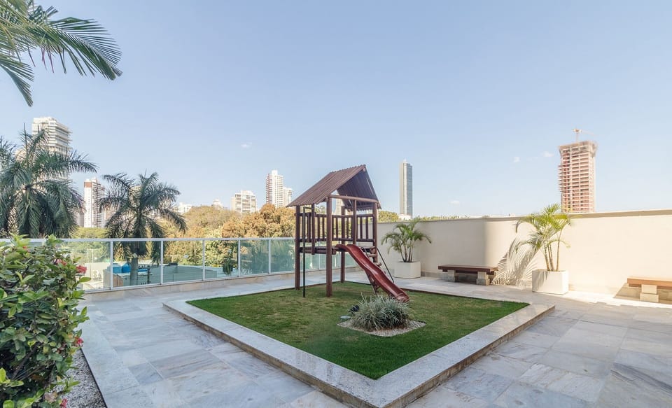 Basic Apartment | Children's area