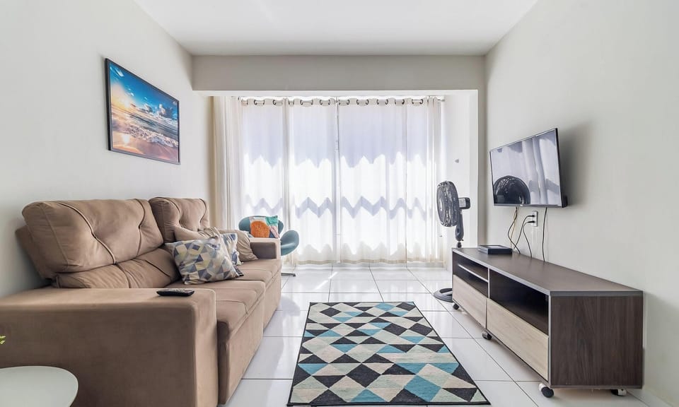 Basic Apartment | Living area