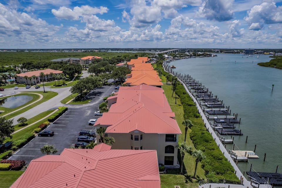 Aerial view of the community.