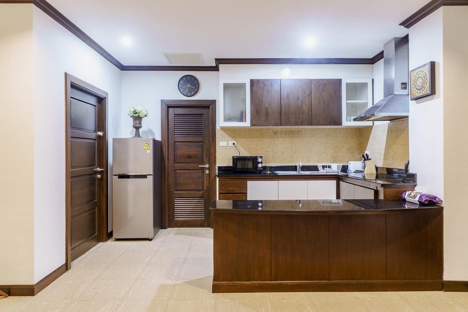 4.13 Karon View 2 Bed, 5 Minutes walk Karon Beach (6031)