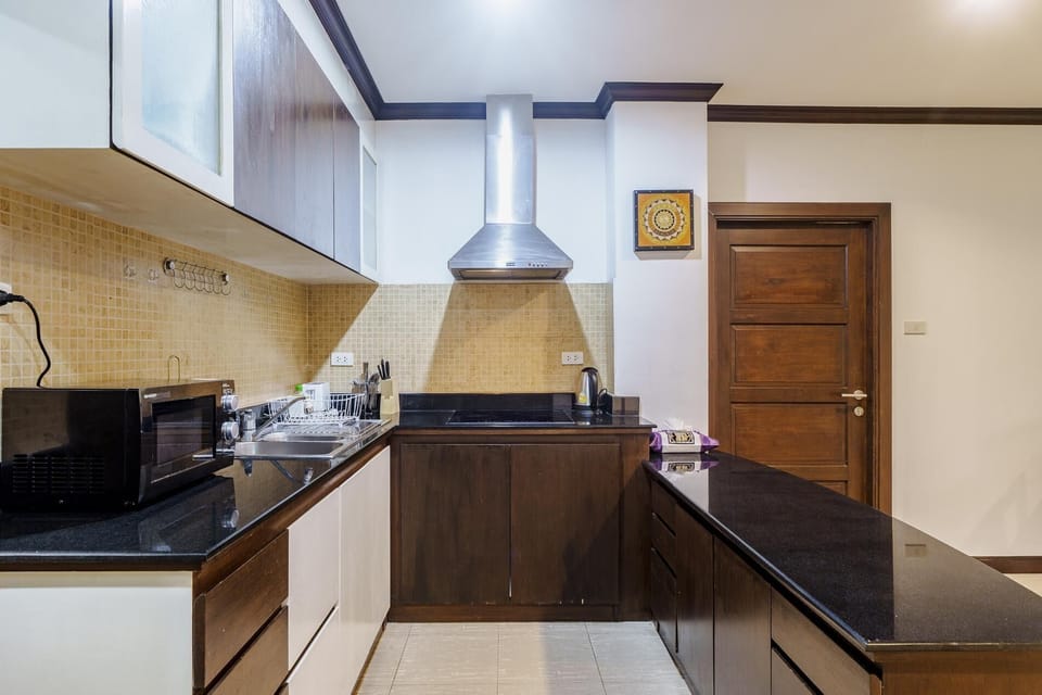 4.13 Karon View 2 Bed, 5 Minutes walk Karon Beach (6034)