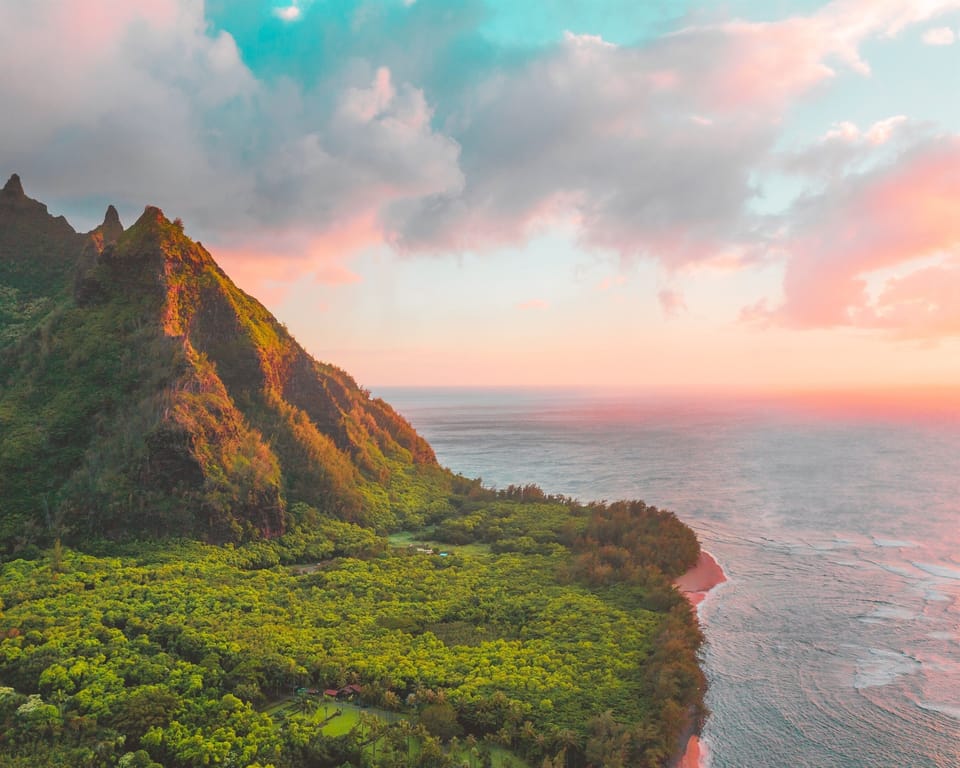 Napali coast views awaits