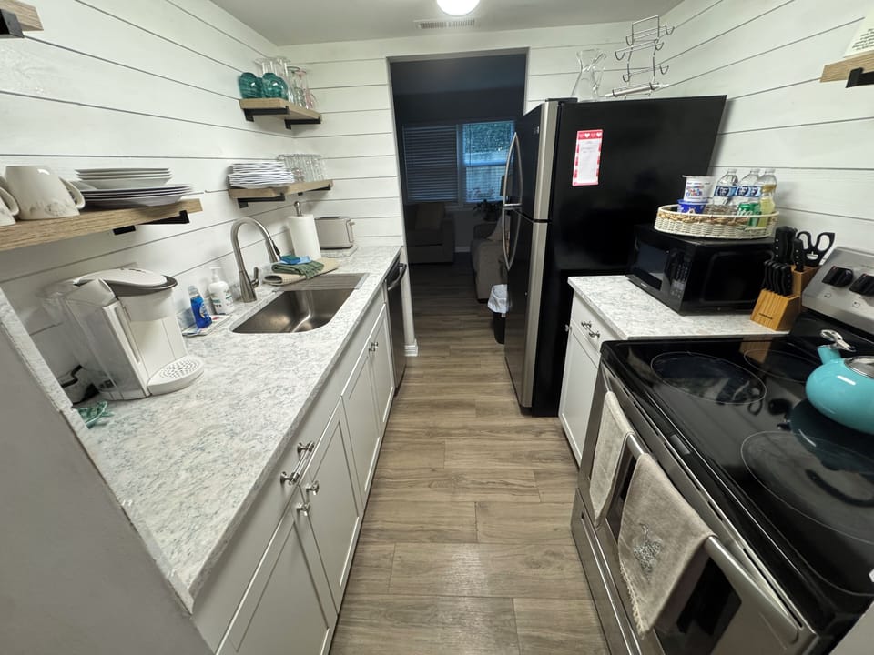Well equipped kitchen