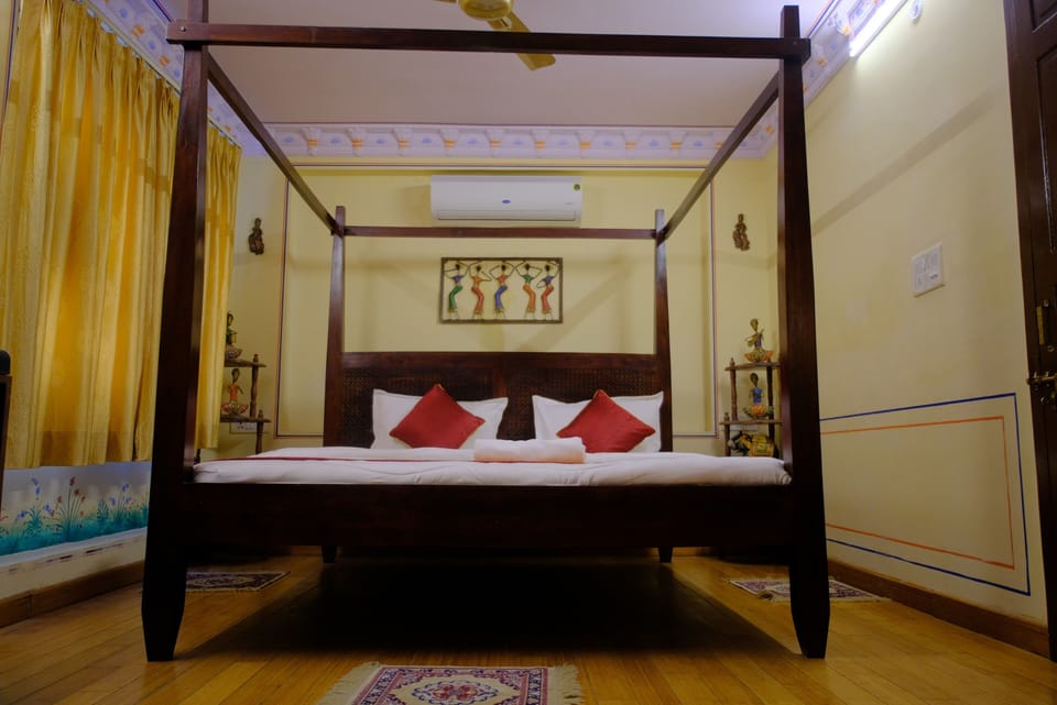 Comfort Double or Twin Room | Desk, iron/ironing board, free WiFi