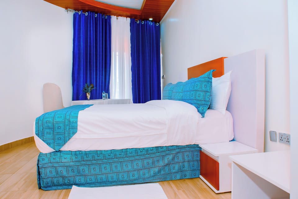 In-room safe, laptop workspace, WiFi (free)