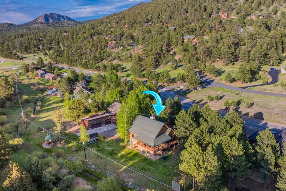 Here is our house. Be aware that there are neighbors!