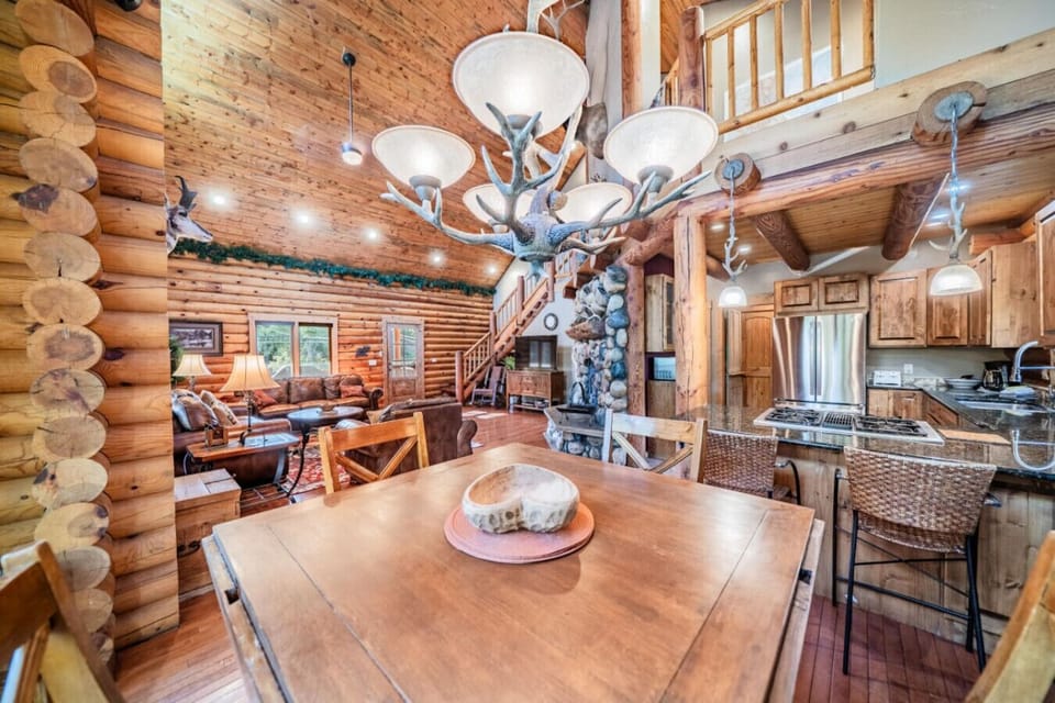 Gorgeous wood accents throughout this beautiful log cabin