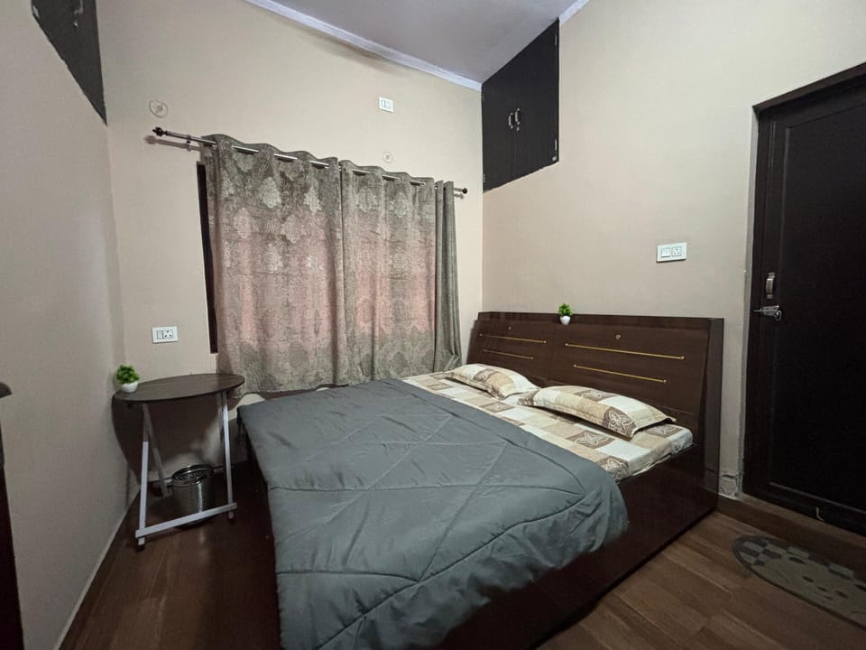 Classic Double Room, Hill View | Free WiFi