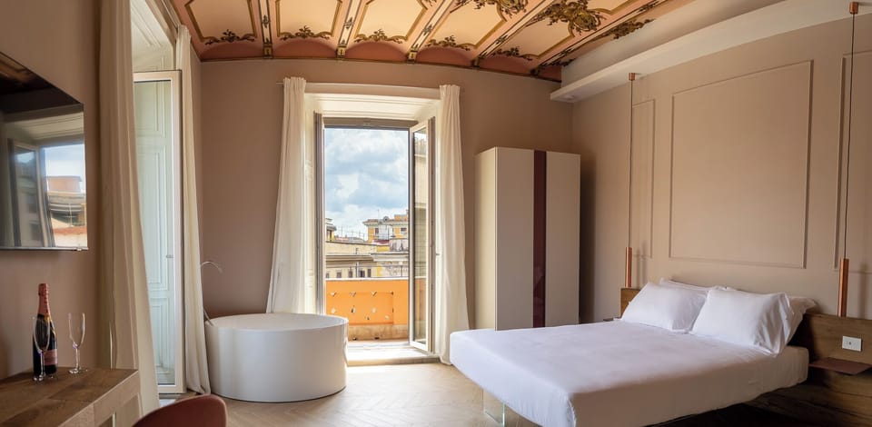 Luxury Double Room, Balcony, City View | In-room safe, desk, laptop workspace, soundproofing