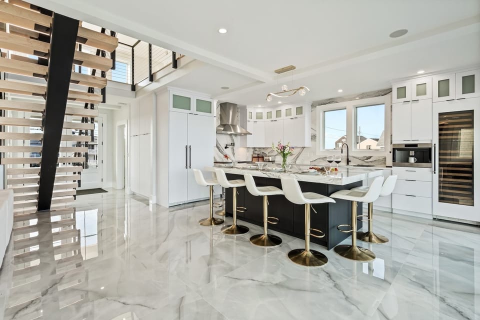 House, Multiple Beds, Patio, Ocean View (Crescent’s Pearl) | Private kitchen | Fridge, microwave, oven, stovetop
