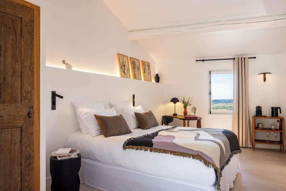 Double Room, Pool View | In-room safe, free WiFi