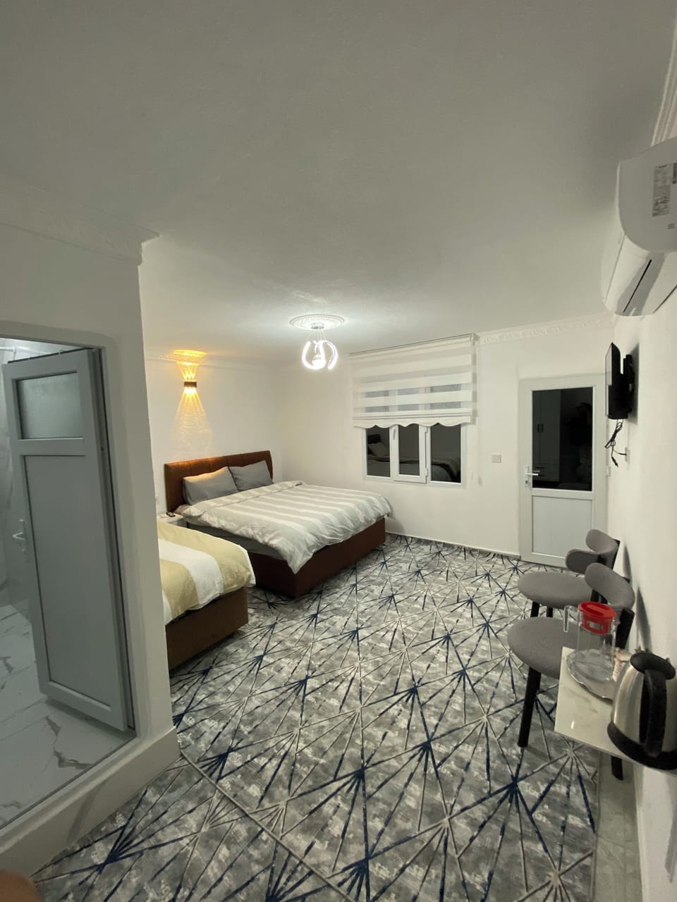 Comfort Double or Twin Room, Balcony, Lake View | Desk
