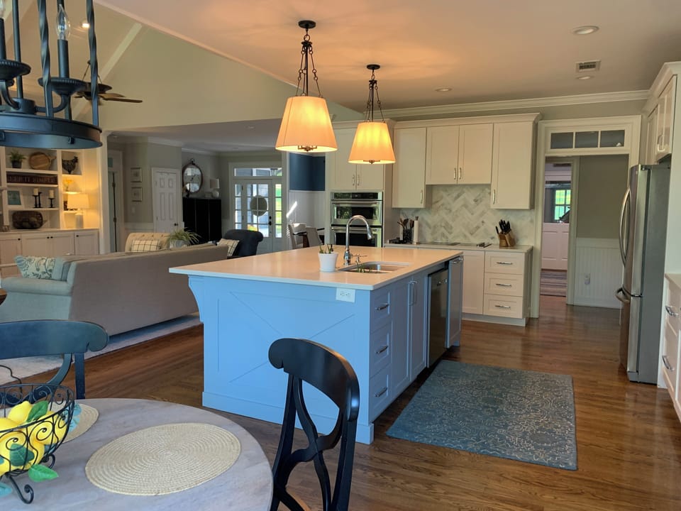 Upstairs Kitchen- Microwave/convection oven, oven, and stovetop make meals easy.