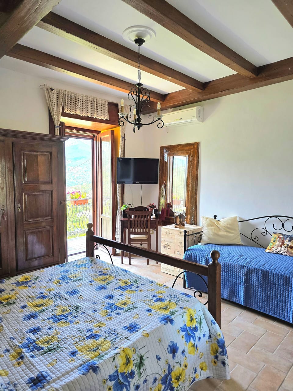 Luxury Quadruple Room, Balcony, Hill View | Minibar, iron/ironing board, free WiFi, bed sheets