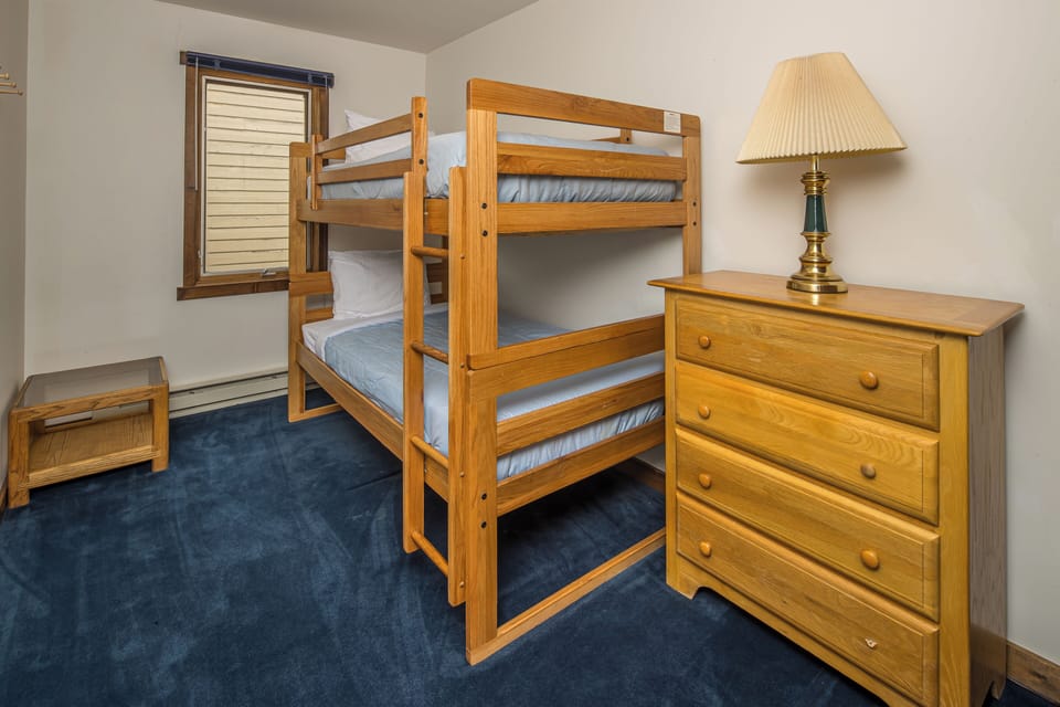 More beds for the kids! Twin bunks | Upper Level