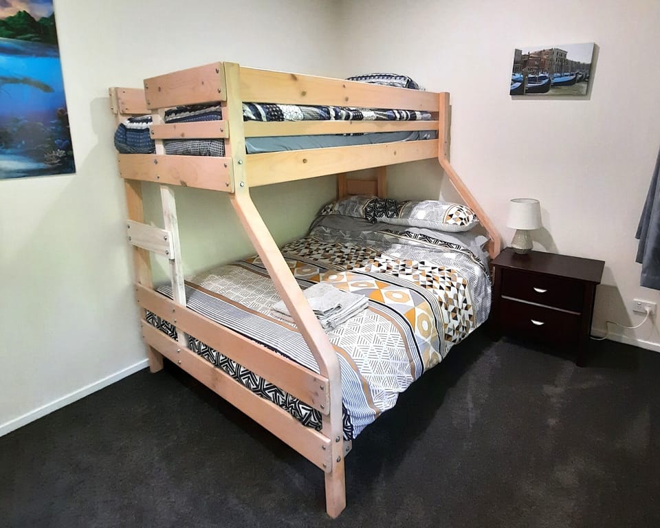Second bedroom