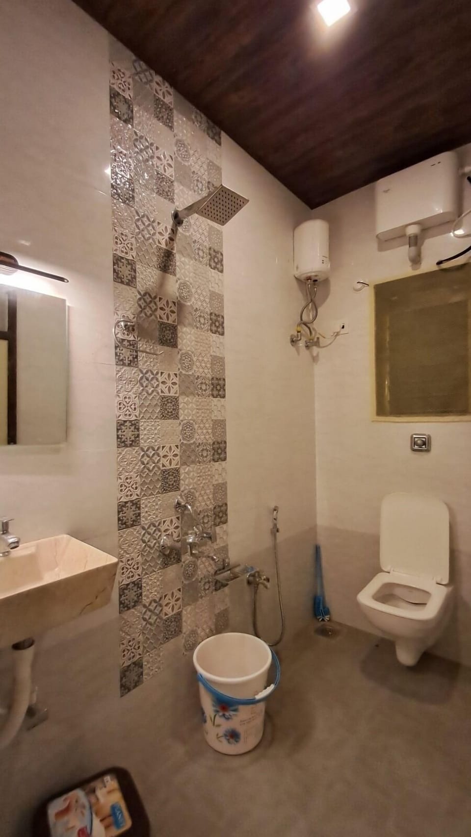Double or Twin Room, Mountain View | Bathroom