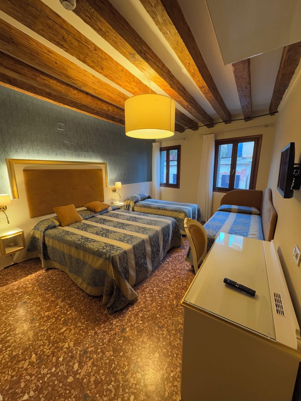 Superior Quadruple Room | Desk, free WiFi, bed sheets