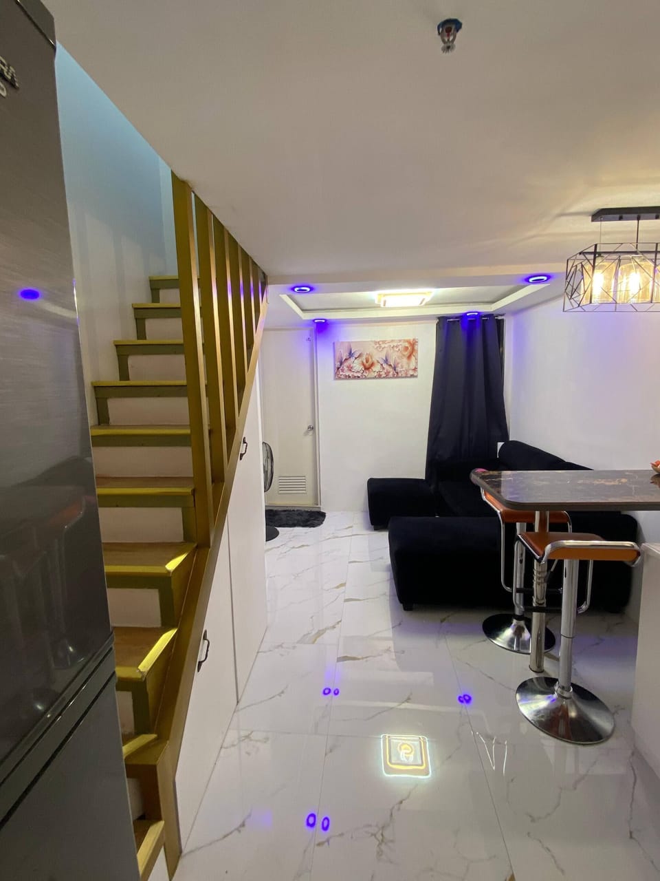 Condo, 1 Bedroom, Smoking, Terrace | Living area