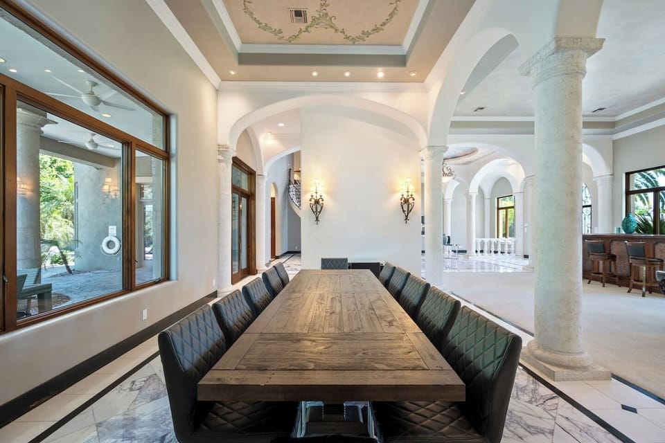 With an open-concept layout, this space is perfect for relaxing or entertaining.