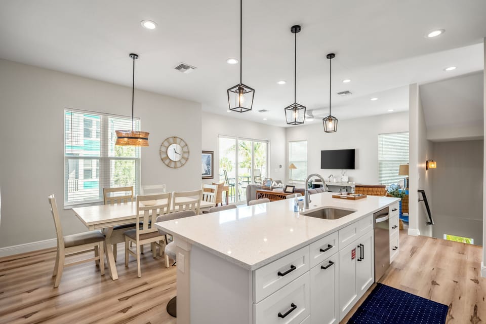 Cook comfortably in the fully stocked full kitchen with all the essentials - from pots/pans, baking sheets, cutting boards, blender, and more! 
