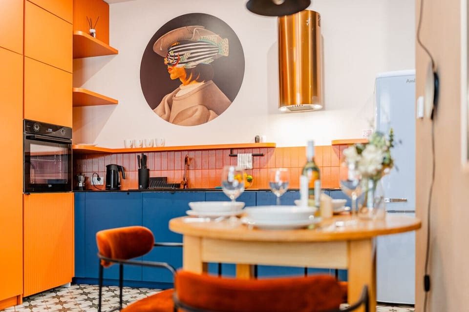 Fully Equipped Kitchen | Book Now with RENTUJEMY.COM