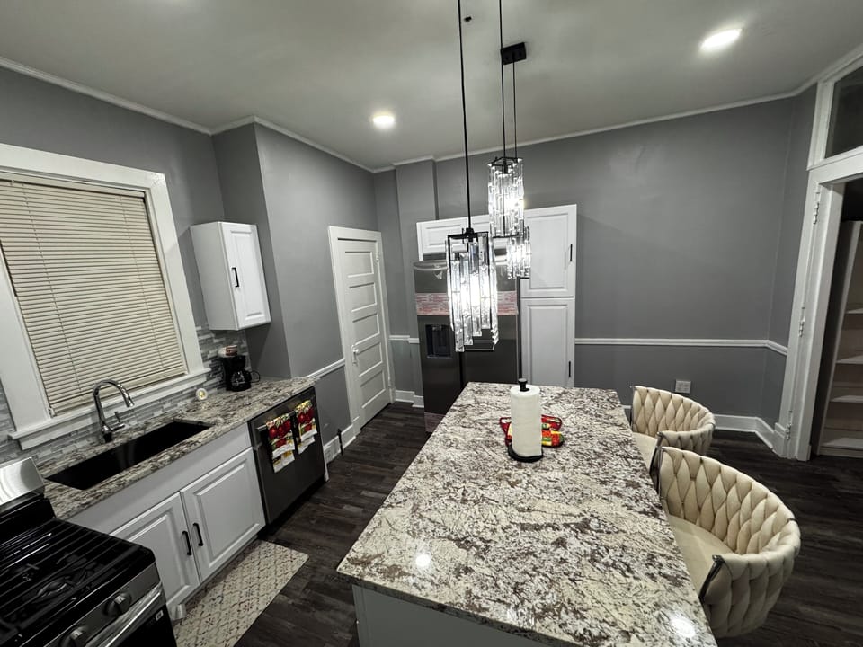 Brand new kitchen with quartz countertop