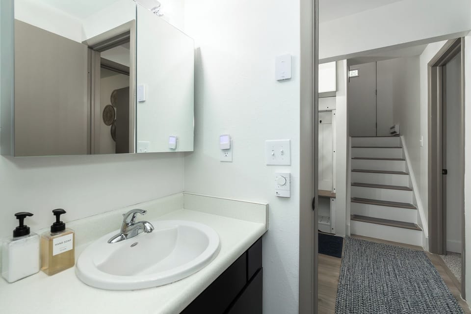 Downstairs bathroom and hallway