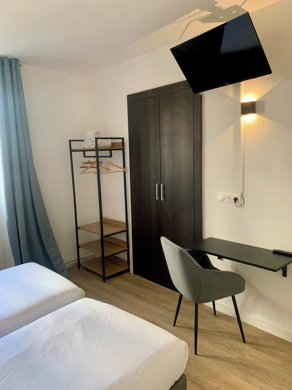 Comfort Twin Room, 2 Twin Beds | Premium bedding, desk, soundproofing, iron/ironing board