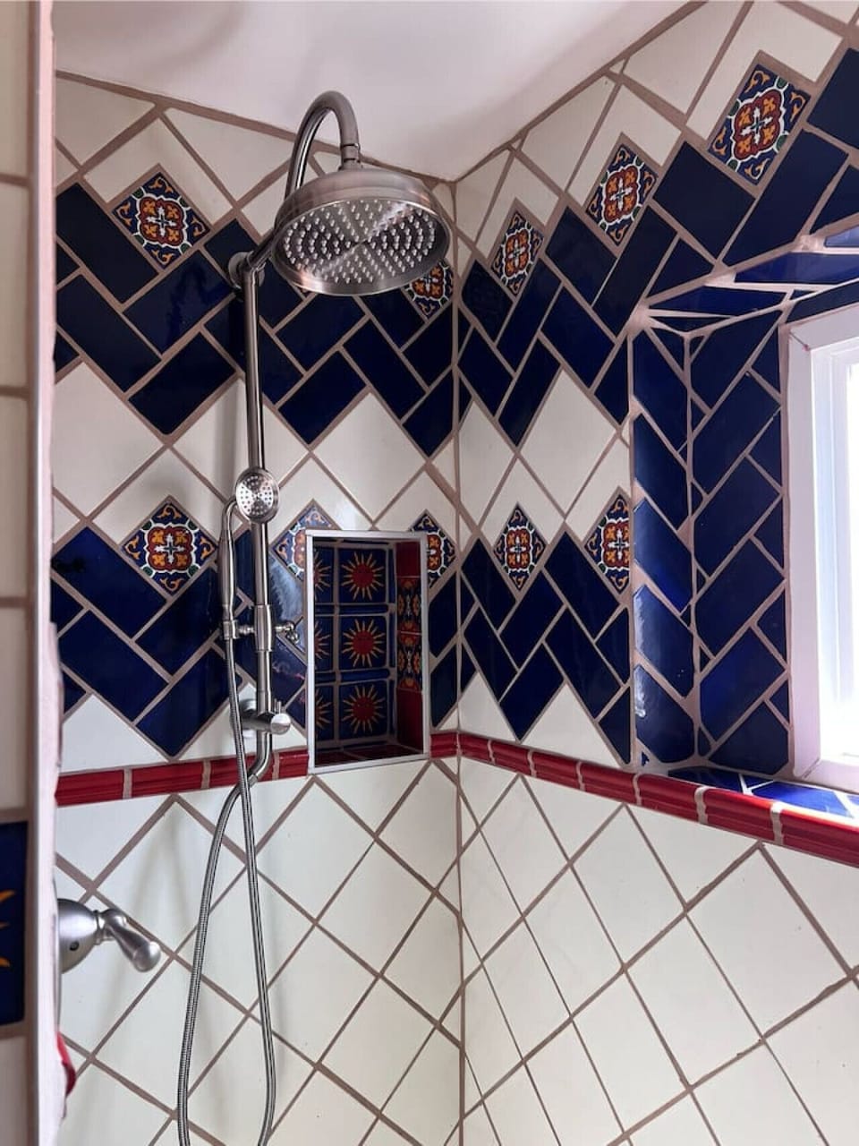 Full Bathroom - Talavera Shower and Complimentary Amenities: Shampoo, Conditioner, and Body Wash