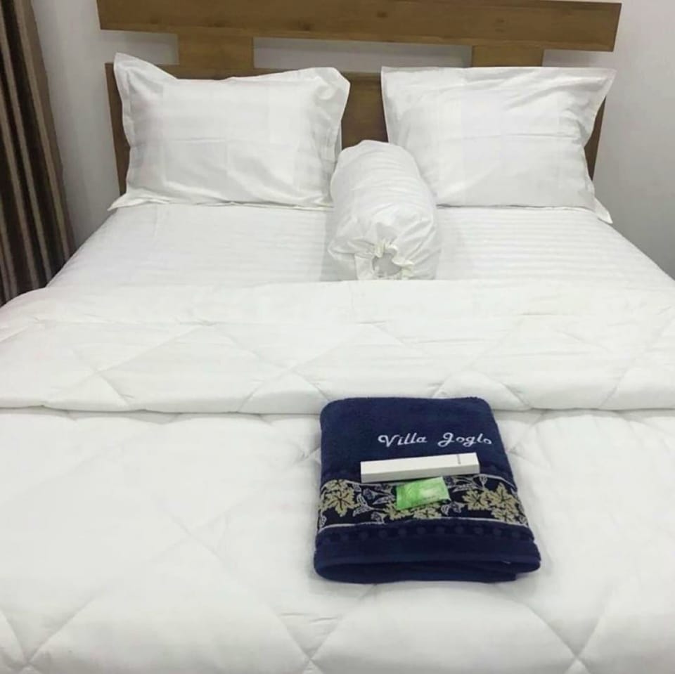 Standard Double Room | Soundproofing, free WiFi, bed sheets