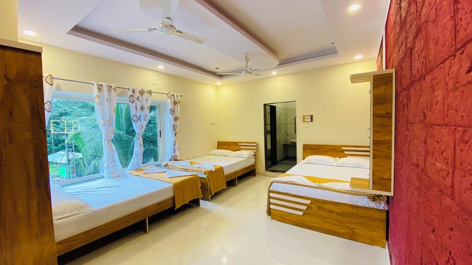 Premium Room | Rollaway beds, free WiFi, bed sheets