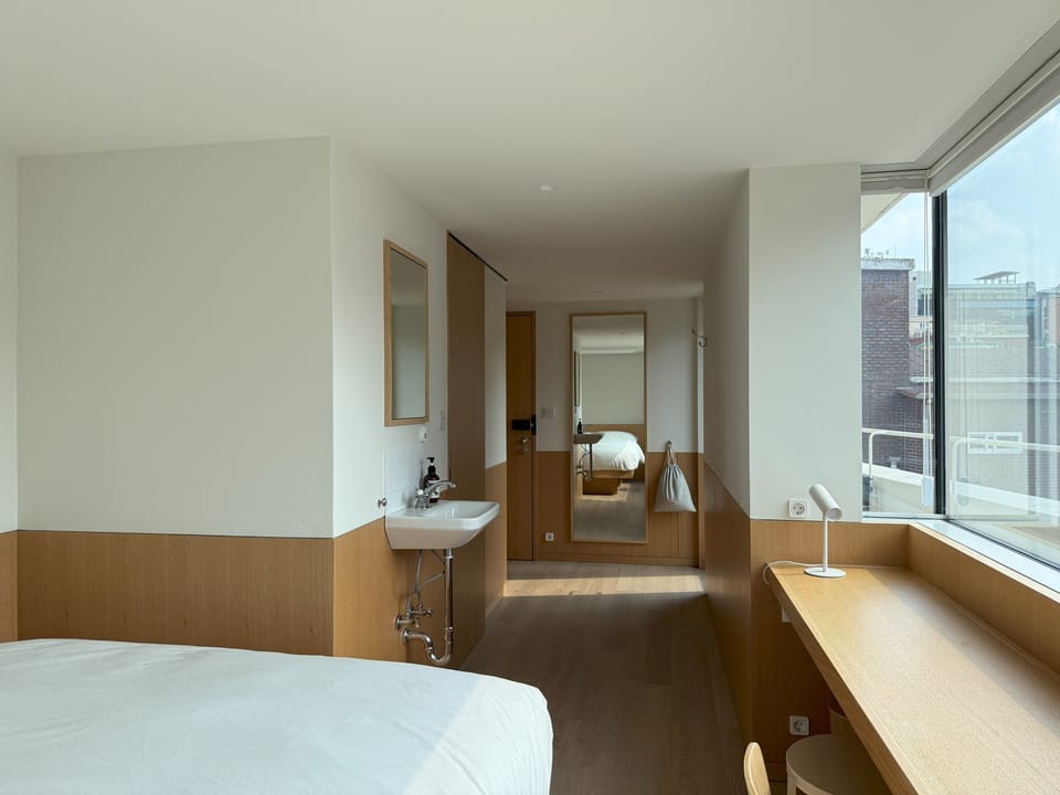 Double Room with Private Terrace (3F) | Desk, WiFi (free)
