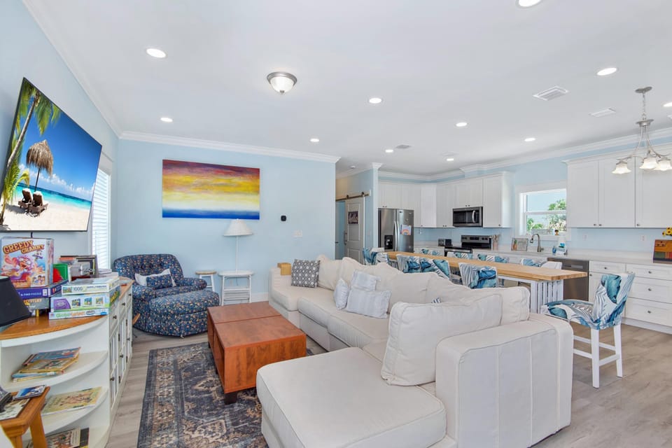 House, Multiple Beds (Dink or Swim) | Living area