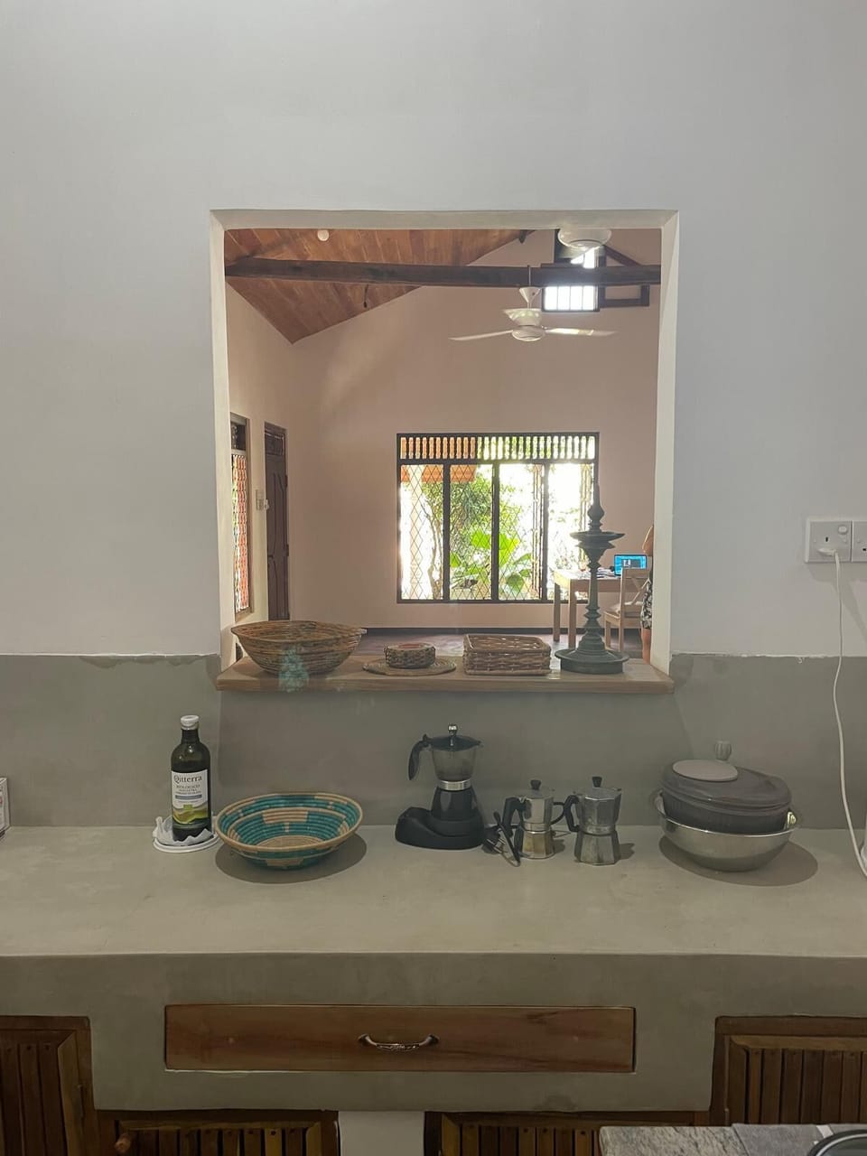 Kitchen counter