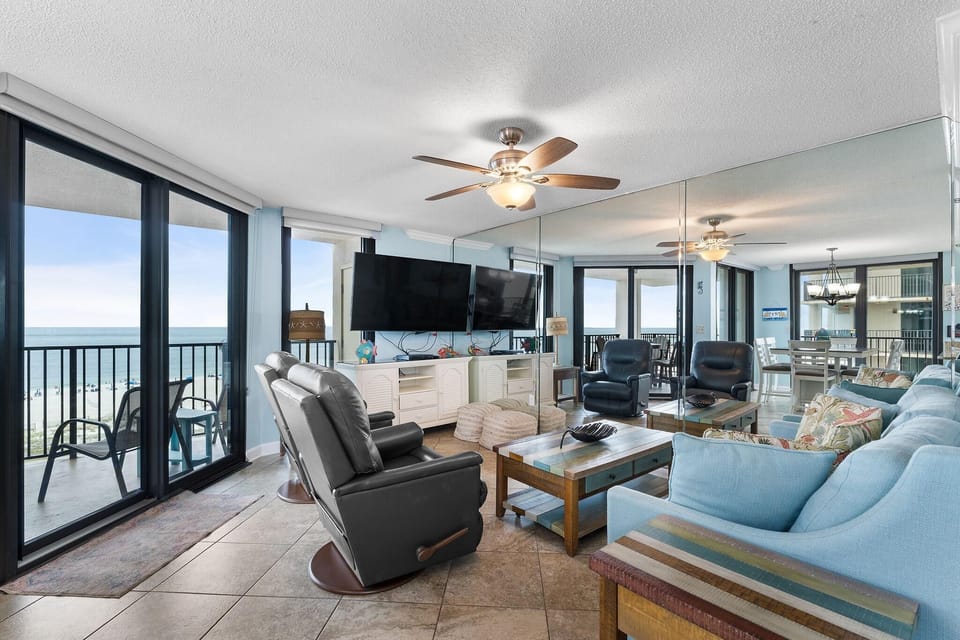 Condo, Multiple Beds (Phoenix East 511) | Living area