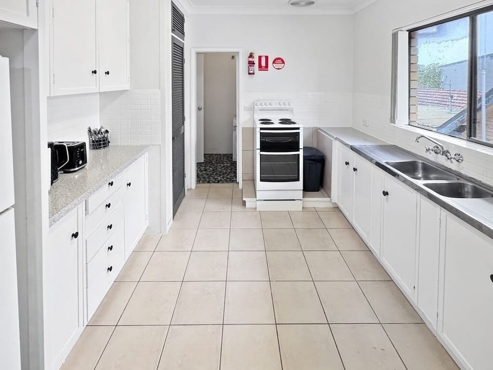 Standard Apartment, 3 Bedrooms, Non Smoking, Kitchen (3 BEDROOM UNIT) | Private kitchen | Fridge, electric kettle