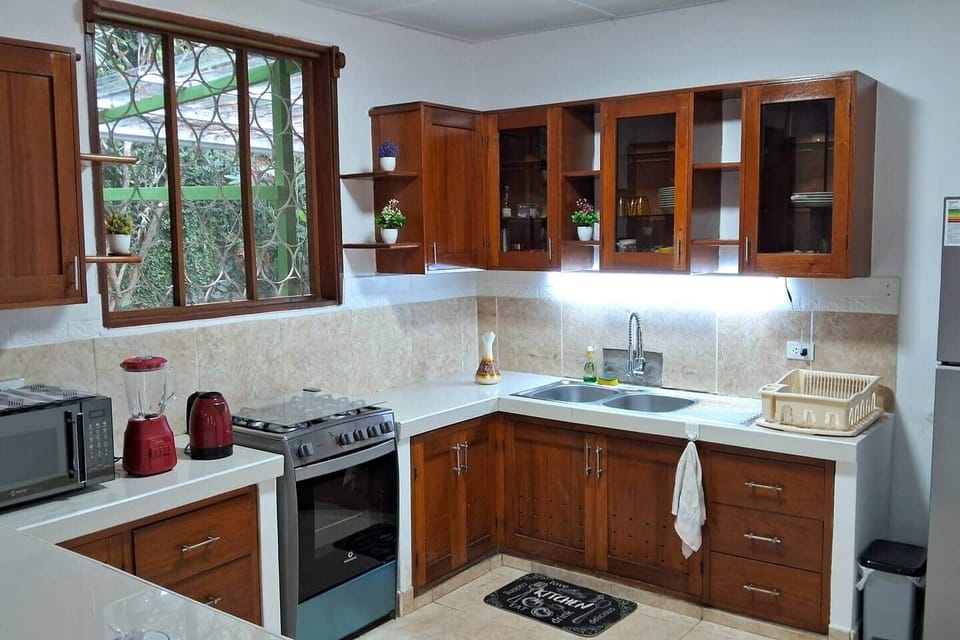 Kitchen - Cocina