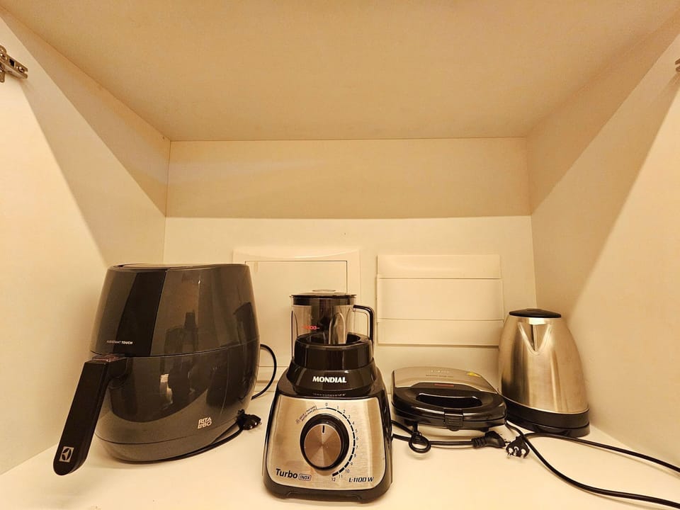 Studio | Coffee and/or coffee maker