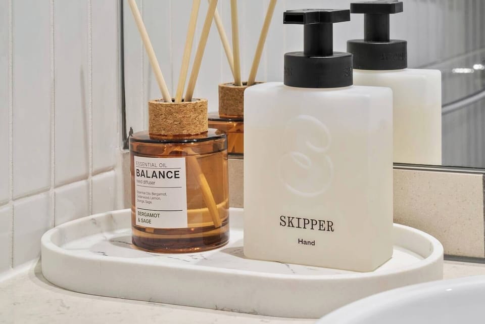 Bathroom amenities