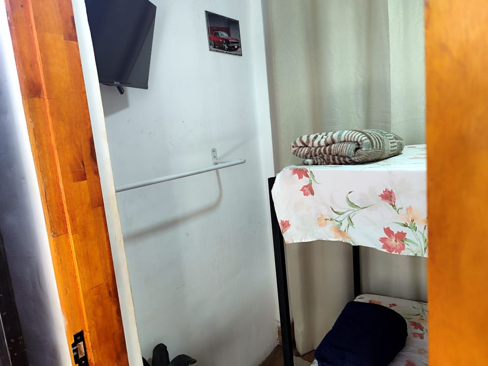 Economy Room | Laptop workspace, free WiFi, bed sheets