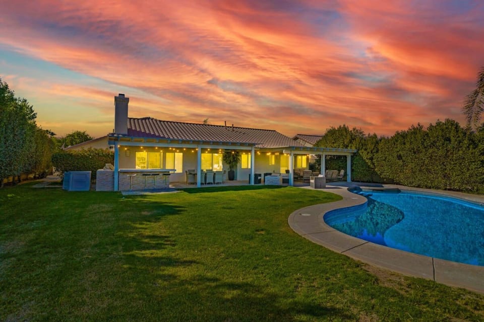 House | 4 bedrooms, high-speed internet