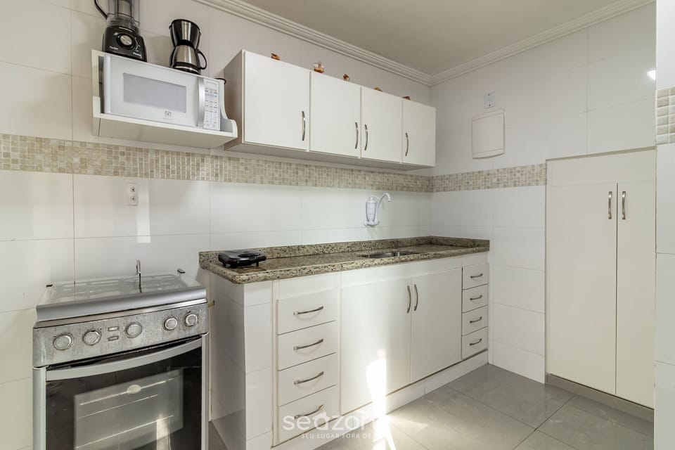 Villa | Private kitchen | Cookware/dishes/utensils