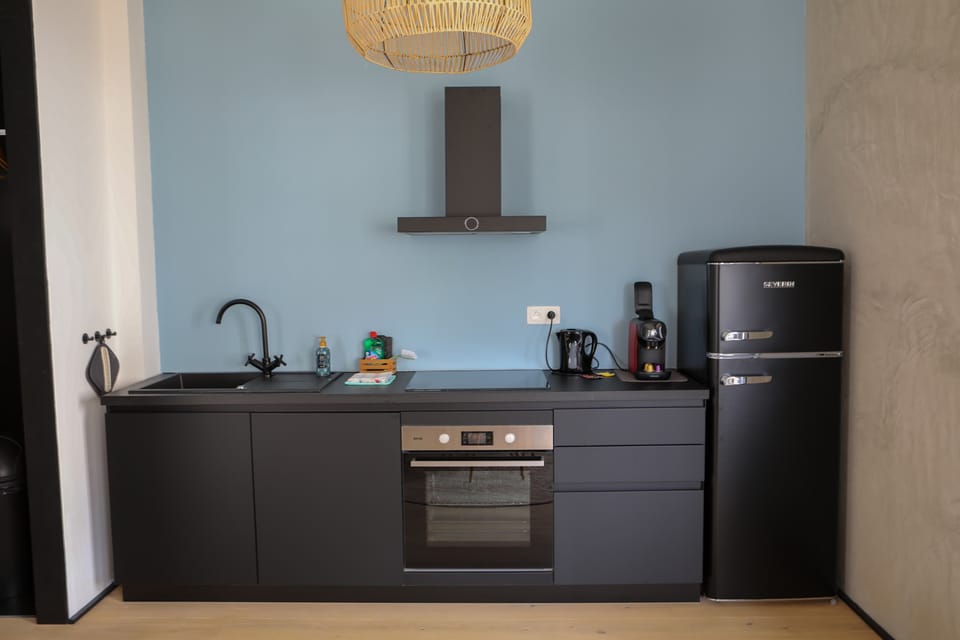 House | 1 bedroom, desk, Internet