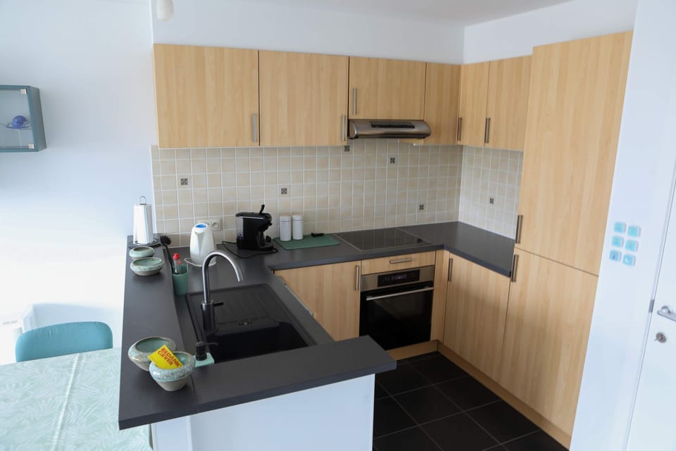 House | 2 bedrooms, desk, Internet