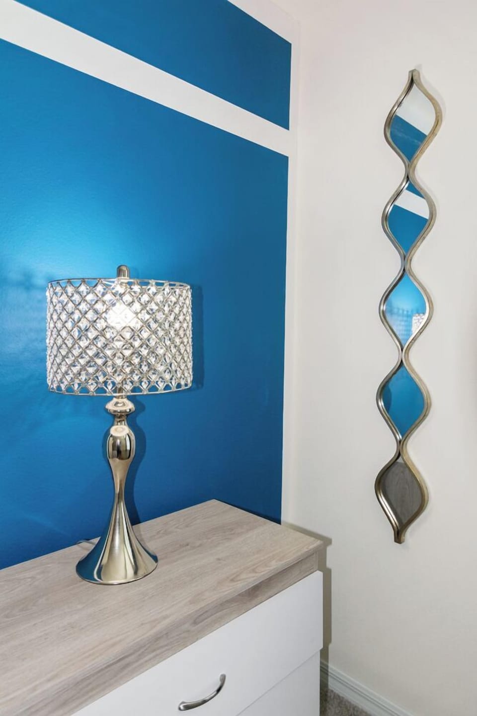 Iron/ironing board, WiFi (free)